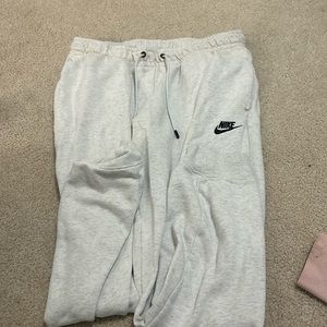White Nike sweatpants
